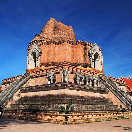 C Hotel Boutique And Comfort Чиангмай Экстерьер фото
