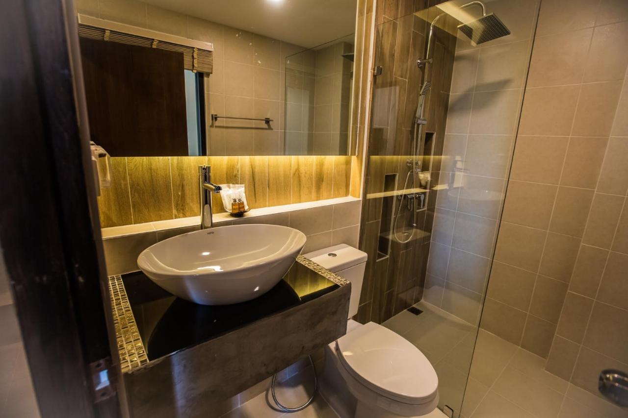 C Hotel Boutique And Comfort Чиангмай Экстерьер фото