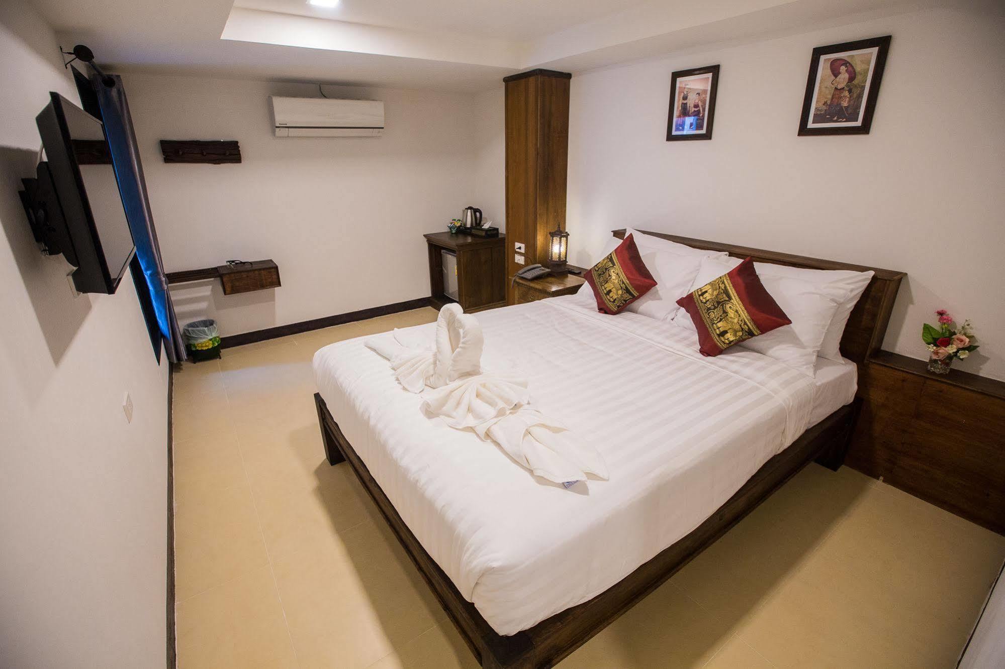 C Hotel Boutique And Comfort Чиангмай Экстерьер фото