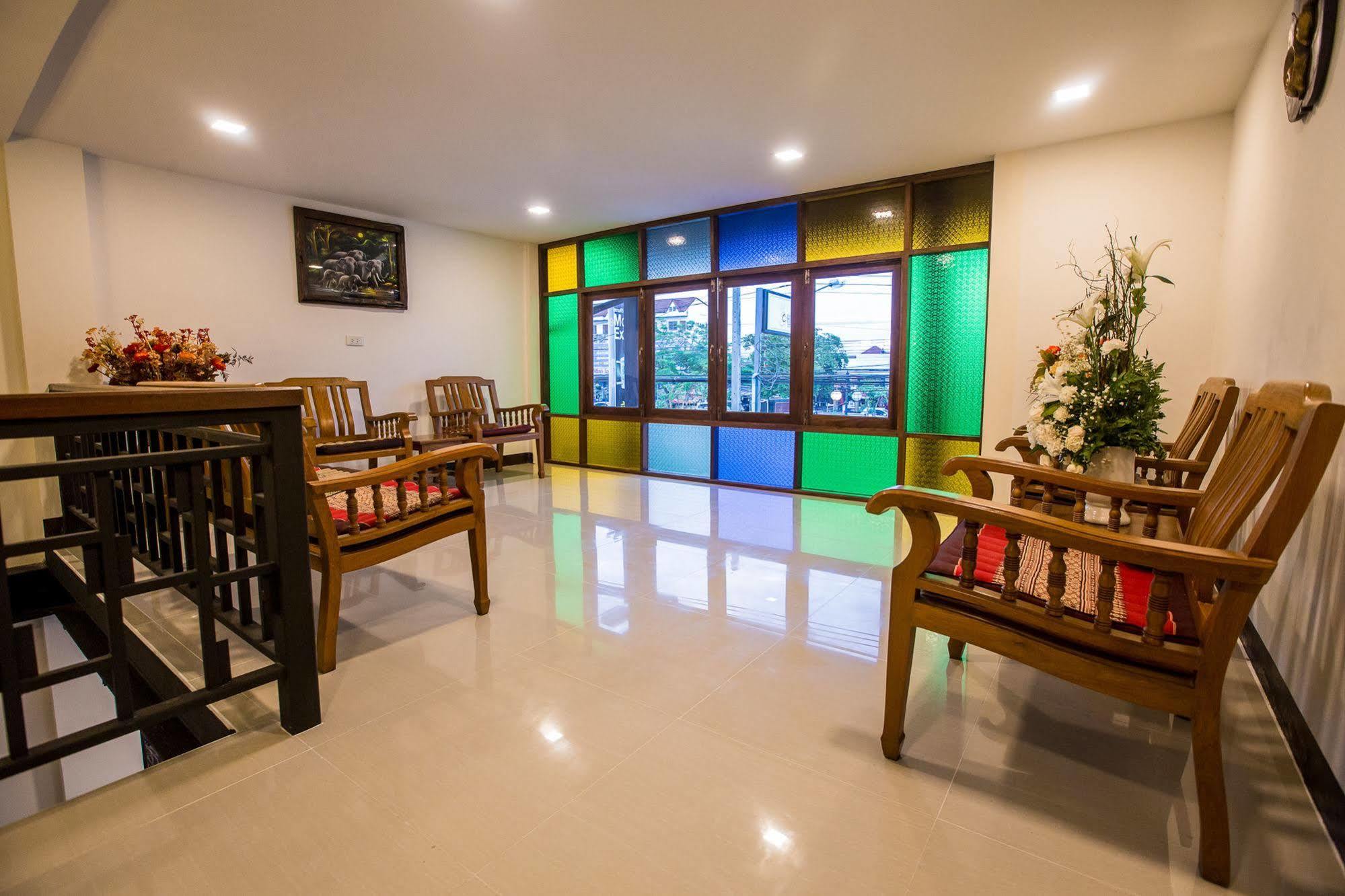 C Hotel Boutique And Comfort Чиангмай Экстерьер фото