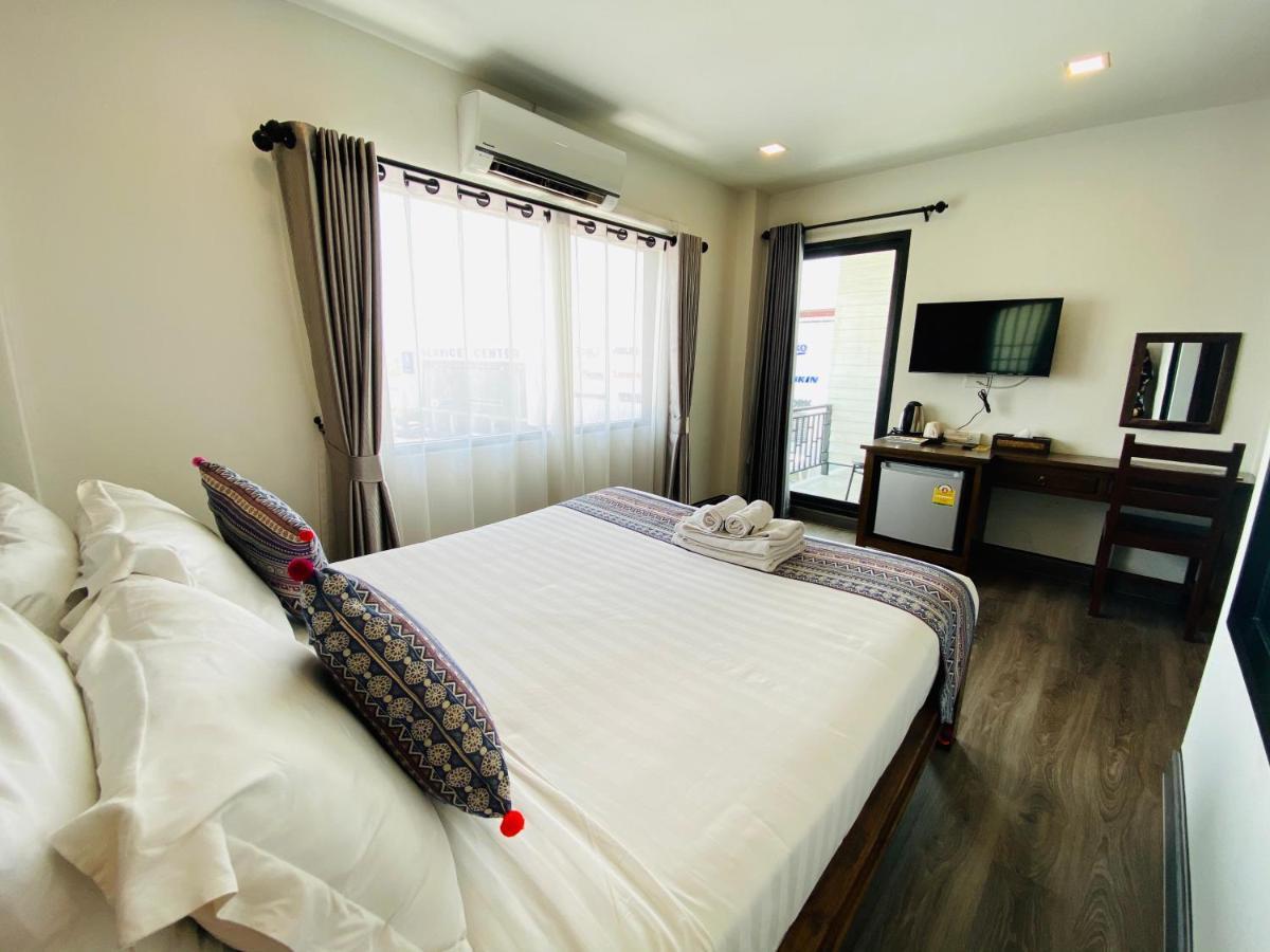 C Hotel Boutique And Comfort Чиангмай Экстерьер фото